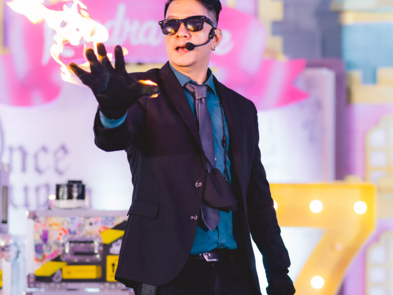 Flooch – Premier Kiddie Party Host, Magician, and Ventriloquist in Metro Manila