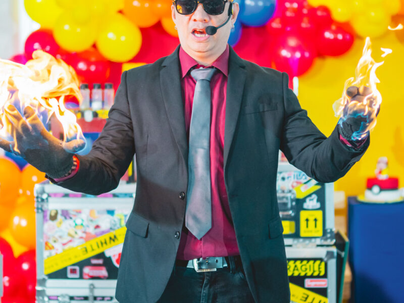 Flooch – Premier Kiddie Party Host, Magician, and Ventriloquist in Metro Manila