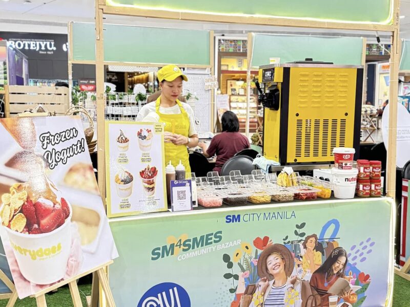 Everydaes Frozen Yogurt & Drinks