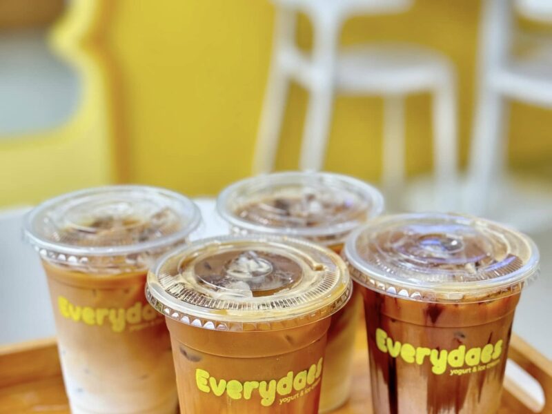 Everydaes Frozen Yogurt & Drinks