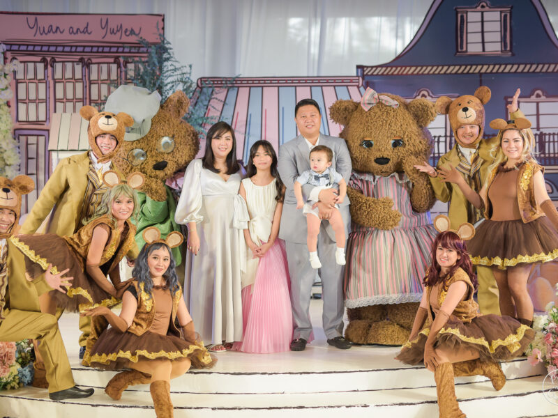 Pram and Cradle – Capturing Every Milestone with Elegance