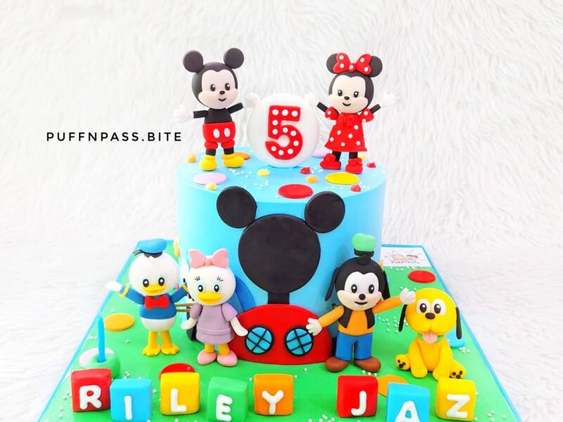 Puff N' Pass – Custom Cakes & Sweet Treats