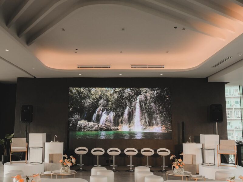 Sevenscape – A Stunning High-Rise Venue in San Juan