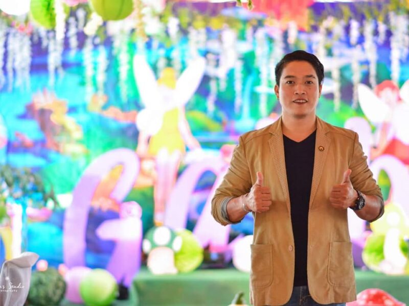 Arnold Cornejo – Ventriloquist, Magician & Professional Party Host