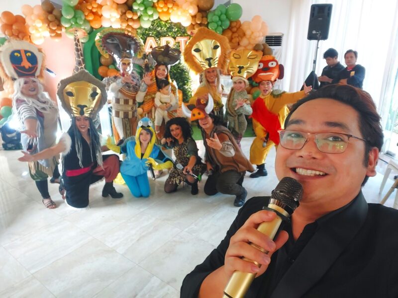 Aries the Magic Artist – Ventriloquist, Puppeteer & Comedy Magician