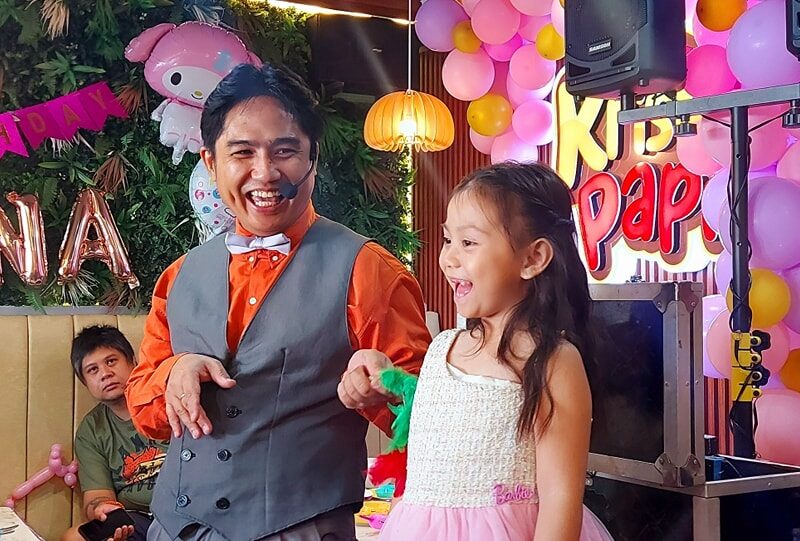 Eric Peña – Host, Magician & Ventriloquist