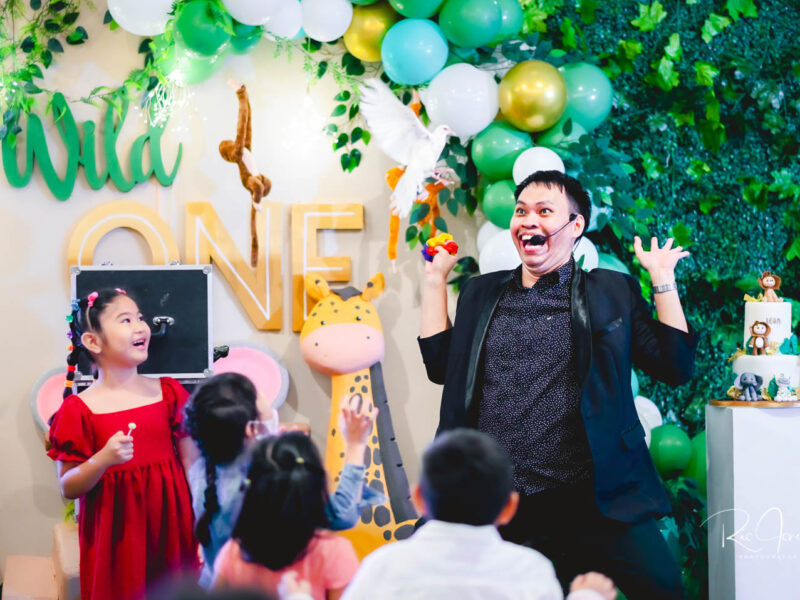 Iankoy the Wacky Magician – Laughter, Magic & Pure Kiddie Party Fun!